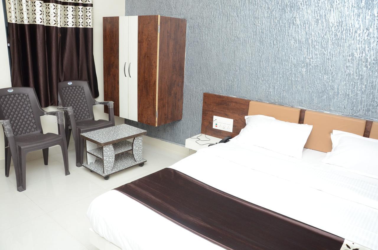 Somnāth Hotel Bansidhar المظهر الخارجي الصورة